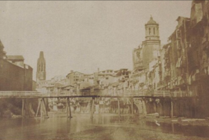 Una imágen de archivo con vista al pont de les peixateries