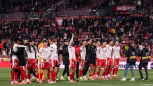 Los jugadores del Girona celebrando la victoria frente a Osasuna / Europa Press